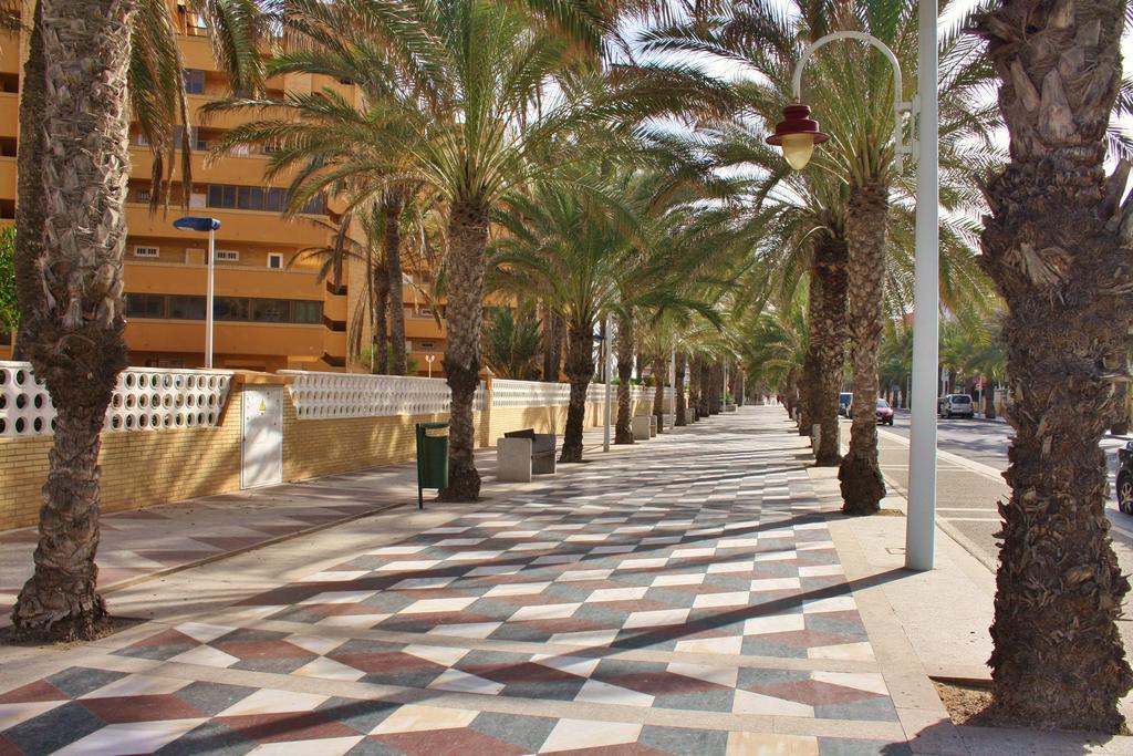 Apartament Playa Arenales Apartment อาเรนาเลส เดล ซอล ห้อง รูปภาพ
