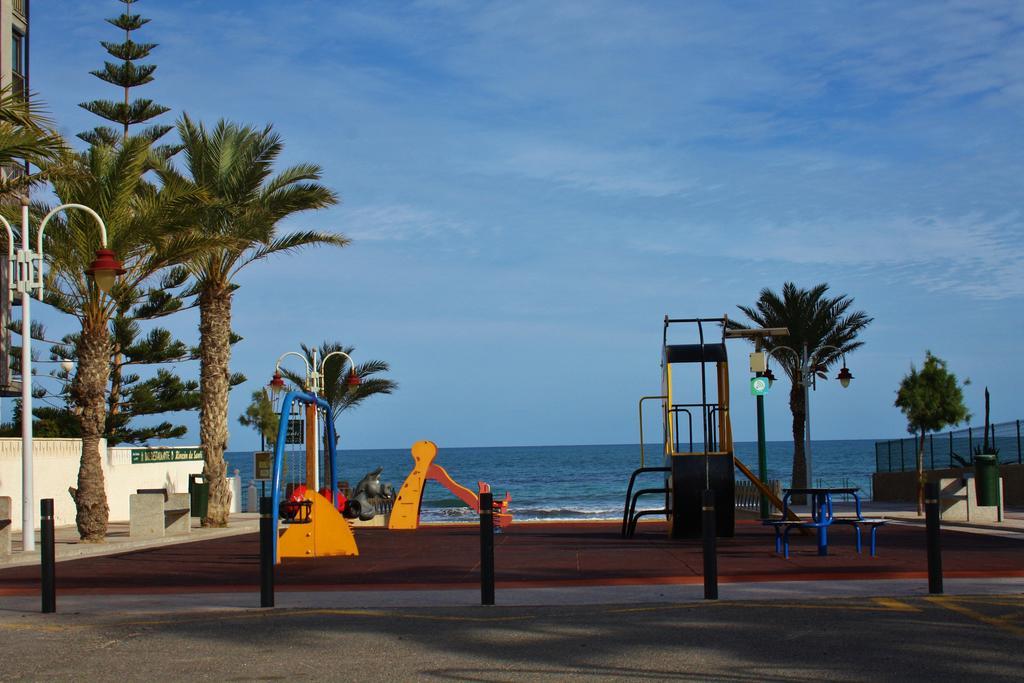 Apartament Playa Arenales Apartment อาเรนาเลส เดล ซอล ห้อง รูปภาพ